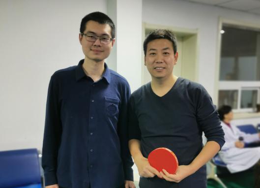 1607508803501401.jpg 赛后彼此握手拥抱2.jpg