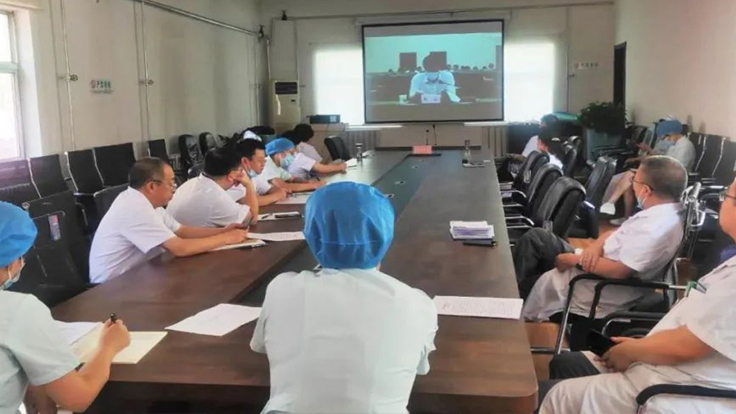 成人快手
开展“全省应对秋冬季新冠肺炎疫情医疗救治工作部署和培训会议”的学习