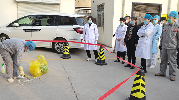 成人快手
 【应急演练】医疗废物发生泄漏、流失、扩散等意外事故