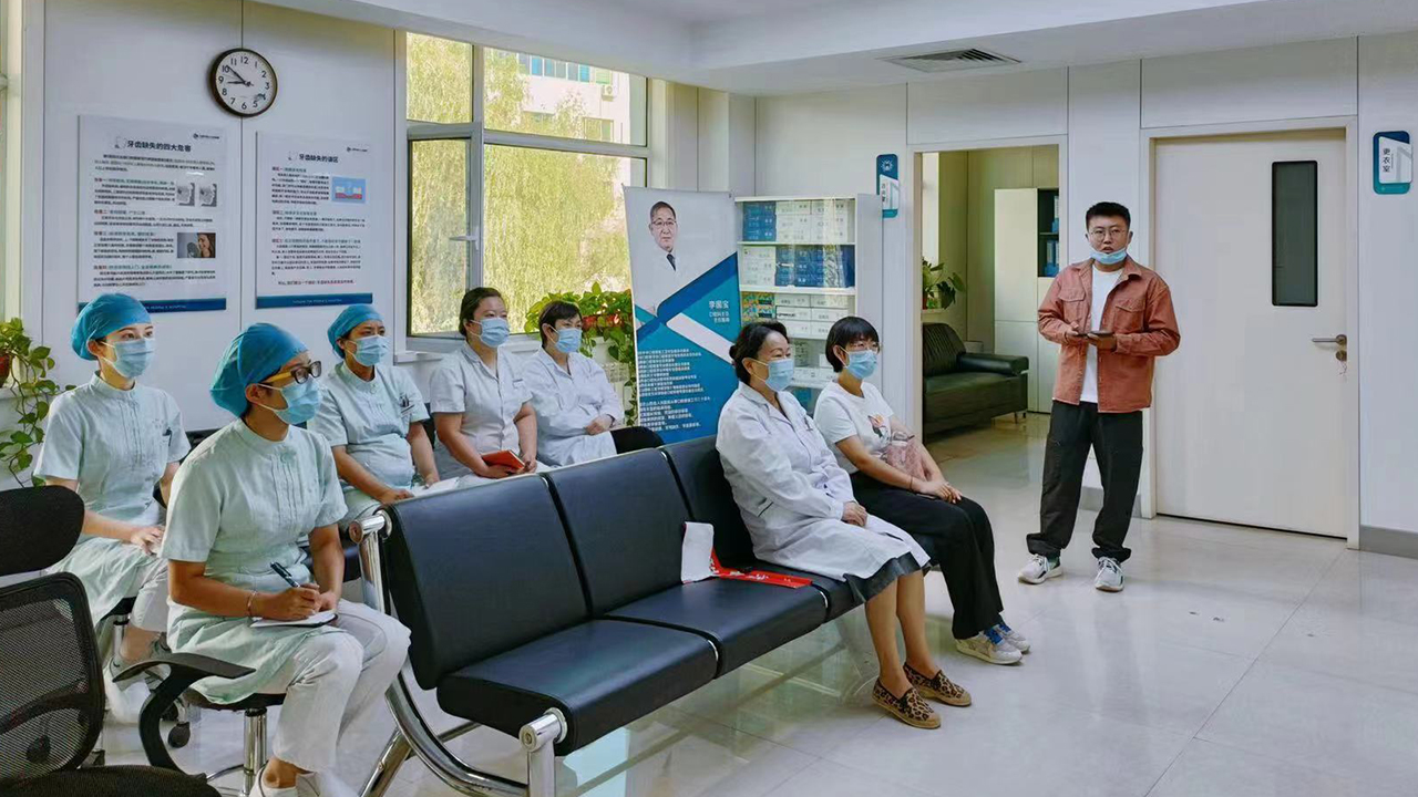 成人快手
口腔科引进时代天使——看得见的笑容 看不见的矫正